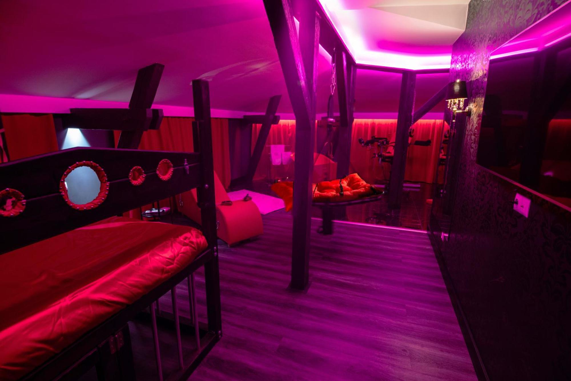 Red Palace Apartament Bdsm Bydgoszcz Luaran gambar