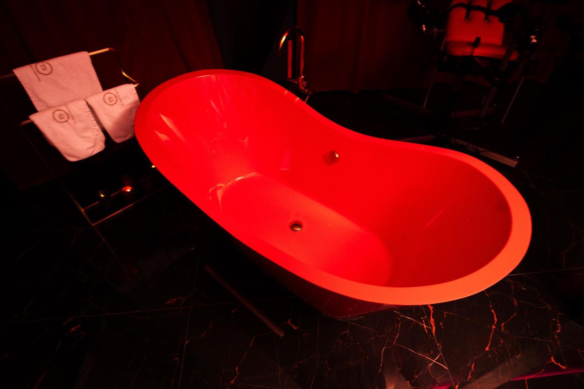 Red Palace Apartament Bdsm Bydgoszcz Luaran gambar