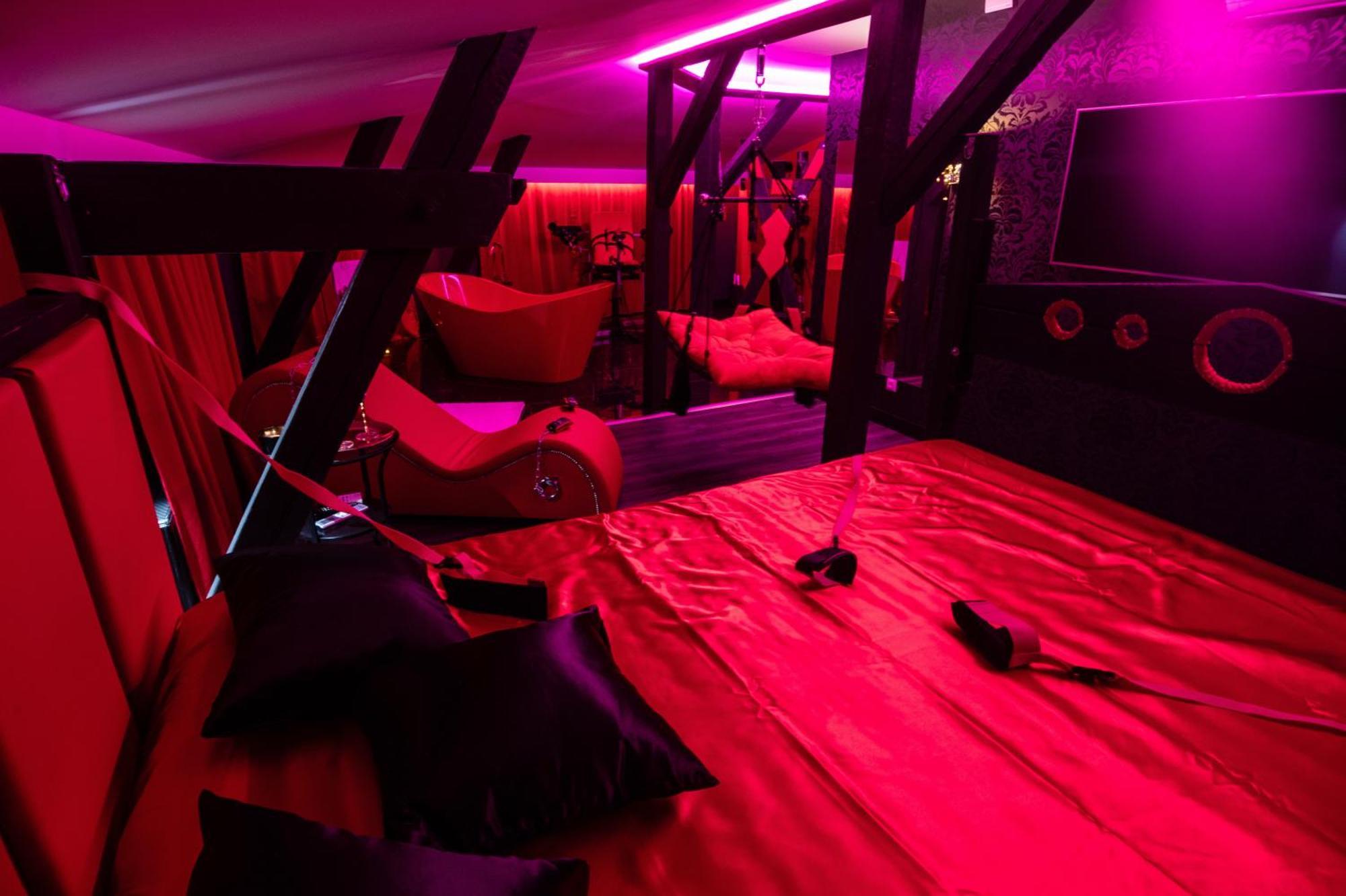 Red Palace Apartament Bdsm Bydgoszcz Luaran gambar